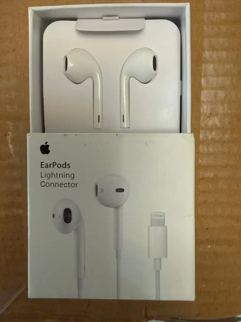 هندزفری آیفون اصل ، نو و آکبند|لوازم جانبی موبایل و تبلت|تهران, هروی|دیوار