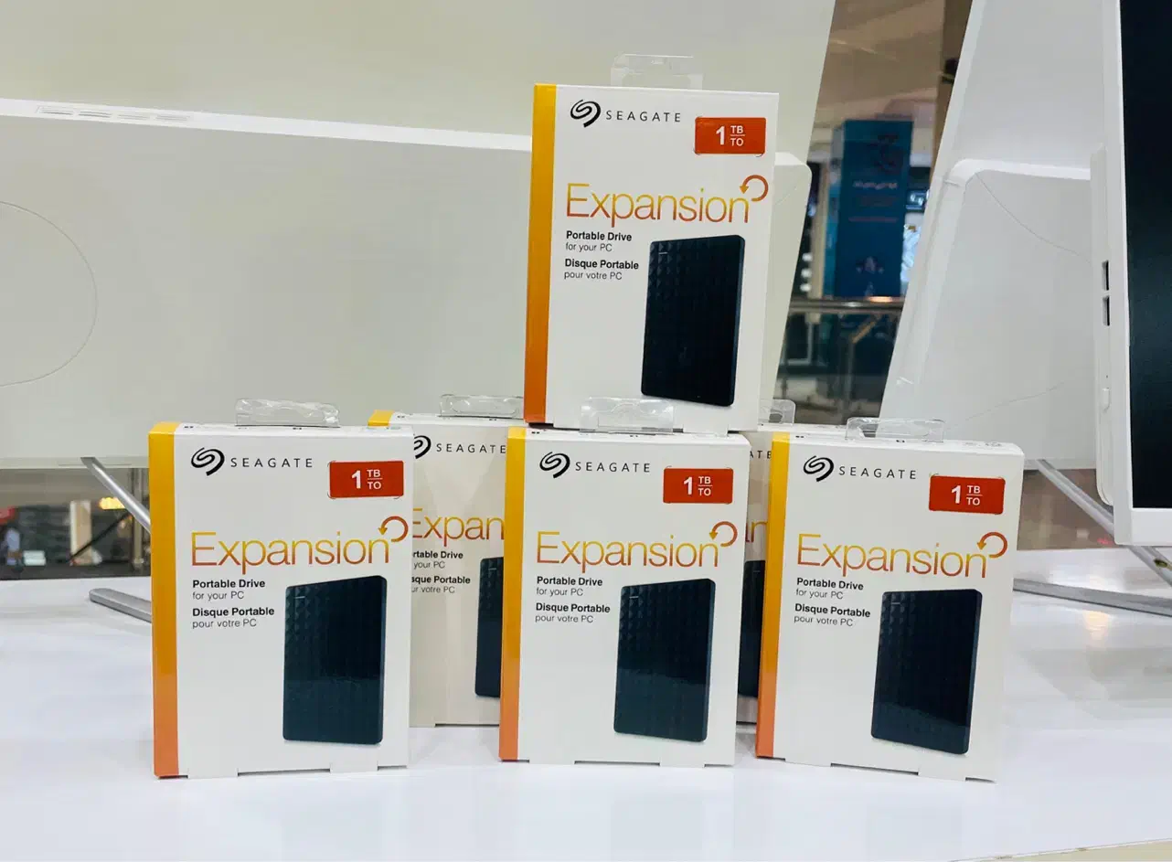 هارد اکسترنال 1TB(یک ترابایت) سلامت صد|قطعات و لوازم جانبی رایانه|مشهد, عامل|دیوار