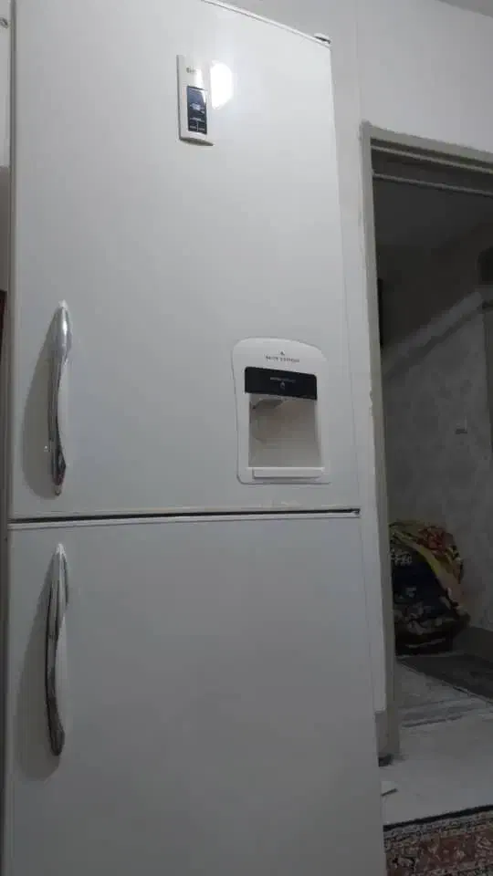 یسری وسایل خانه|تلویزیون و پروژکتور|پاکدشت, شهرک امام رضا|دیوار