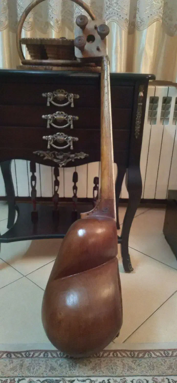 تار قدیمی و آنتیک|سازهای سنتی|تهران, دروازه شمیران|دیوار