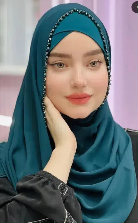 تحویل سفارش برای جواهر دوزی روی شال و روسری|لباس|رشت, دروازه لاکان|دیوار