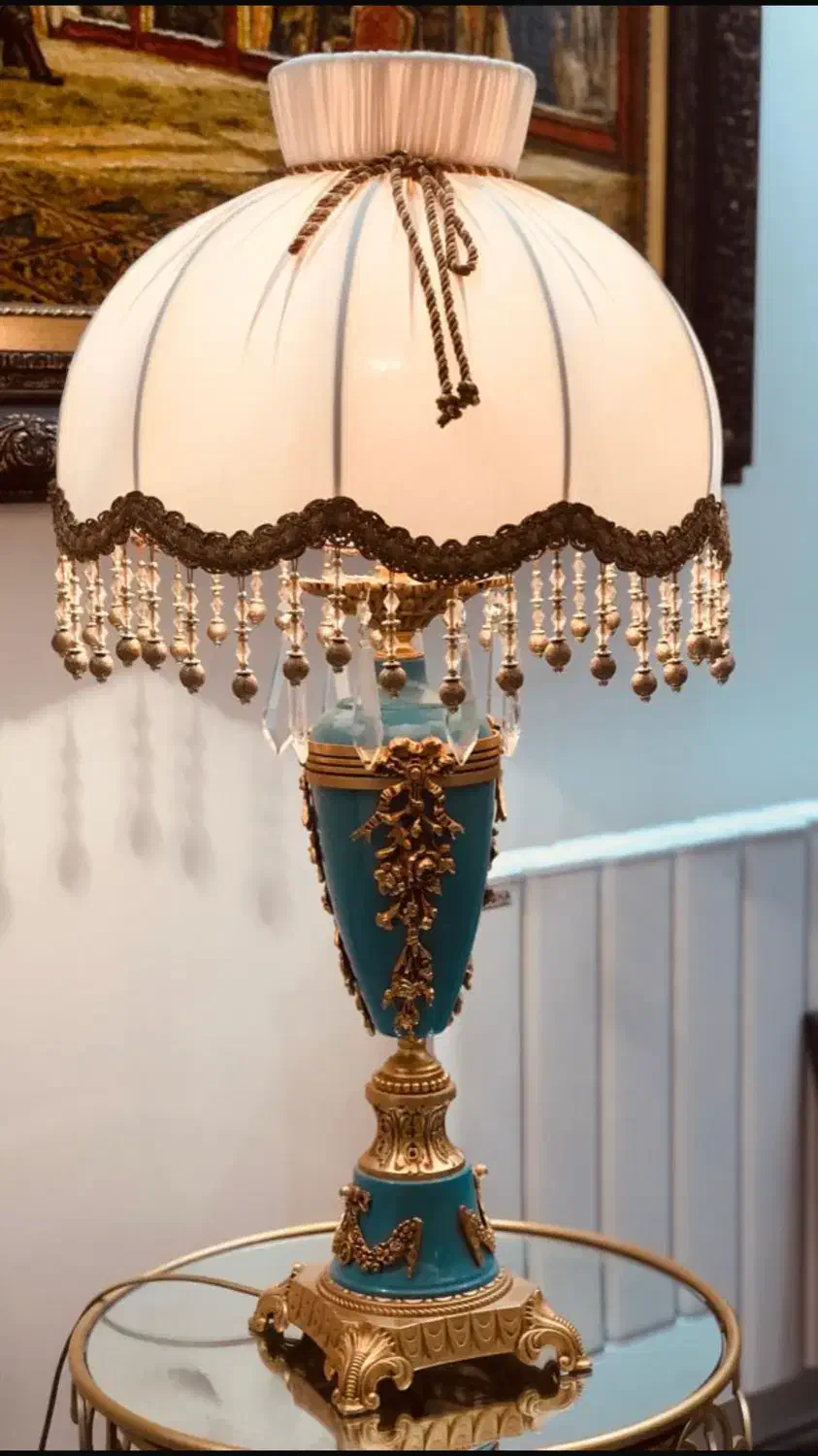 یک جفت آباژور سبک نئوکلاسیک|چراغ خواب و آباژور|شیراز, تاچارا|دیوار