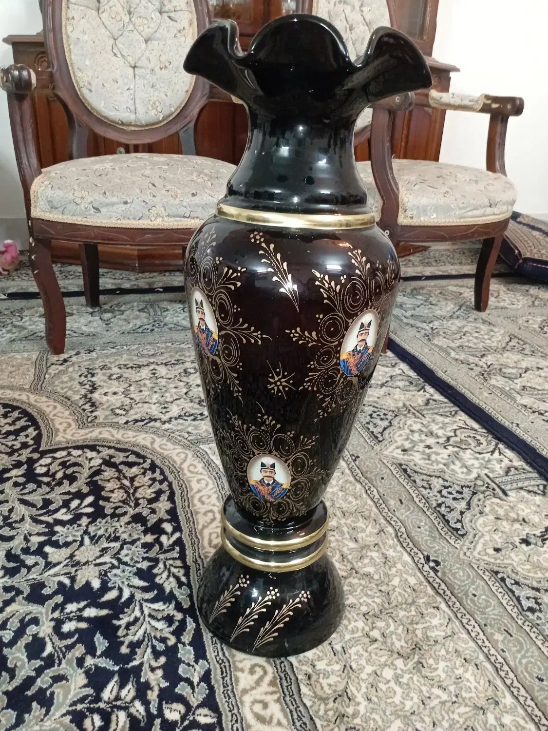 گلدان طرح شاه عباسی|صنایع دستی و سایر لوازم تزئینی|قم, باغ کرباسی|دیوار