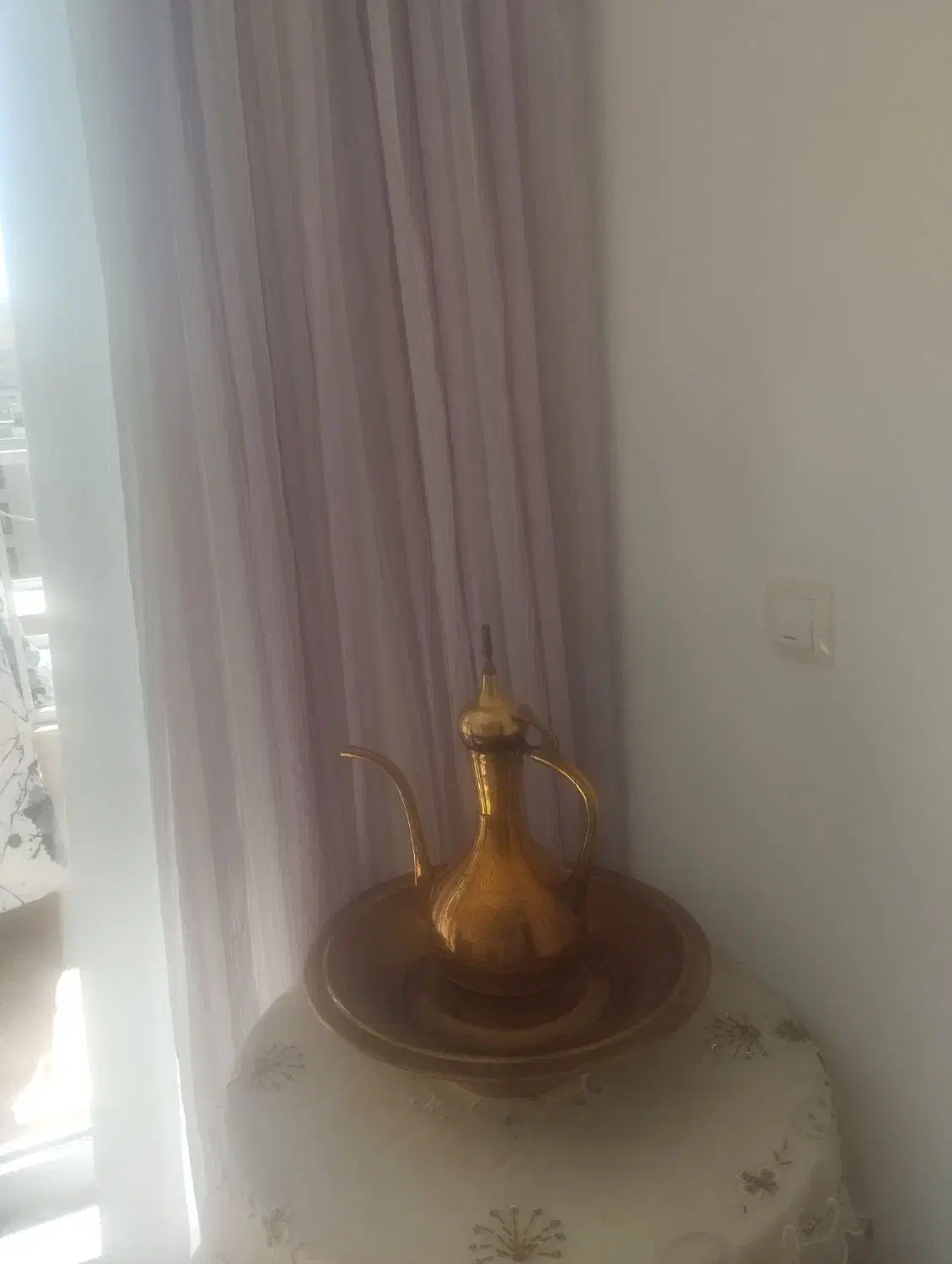 میز خاطره وافتاب لگن برنز|بوفه، ویترین، کنسول|سنندج, |دیوار