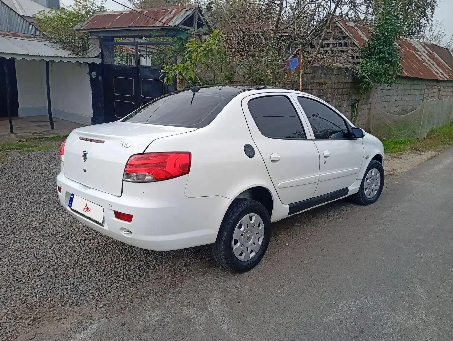 رانا پلاس سقف شیشه ای|خودرو سواری و وانت|کوچصفهان, |دیوار