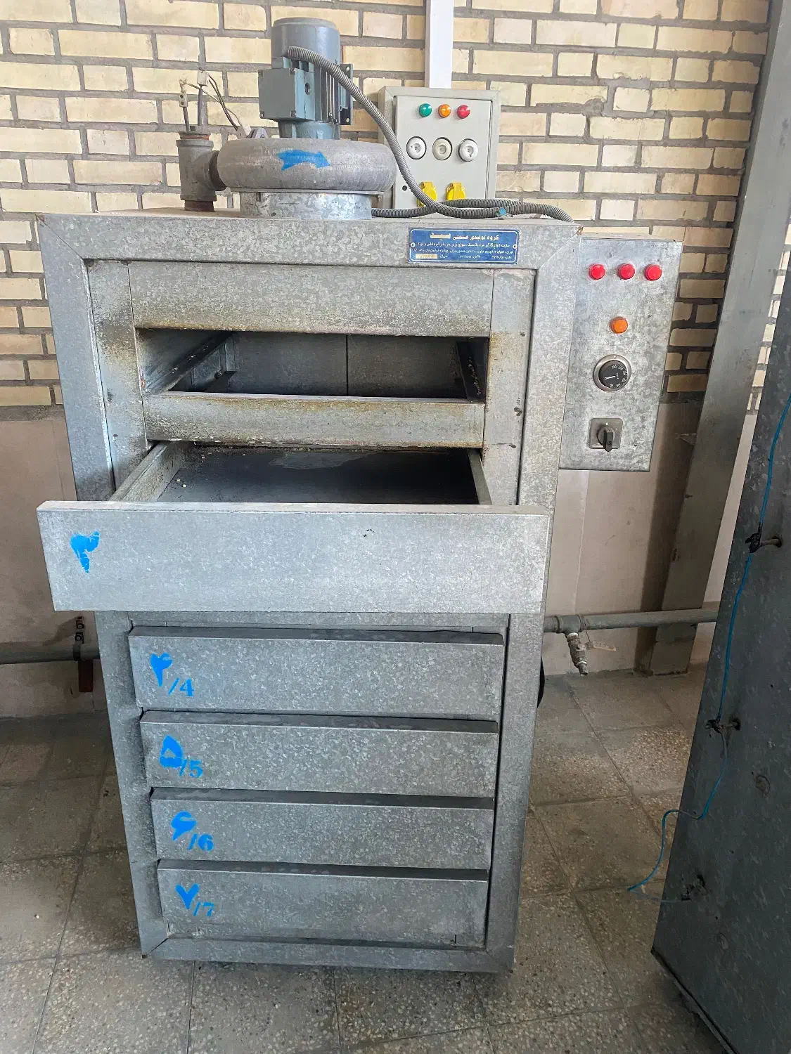 تعدادی گازگیر کشویی سید|ماشین‌آلات صنعتی|پردیس, شهرک صنعتی خرمدشت فاز ۷|دیوار