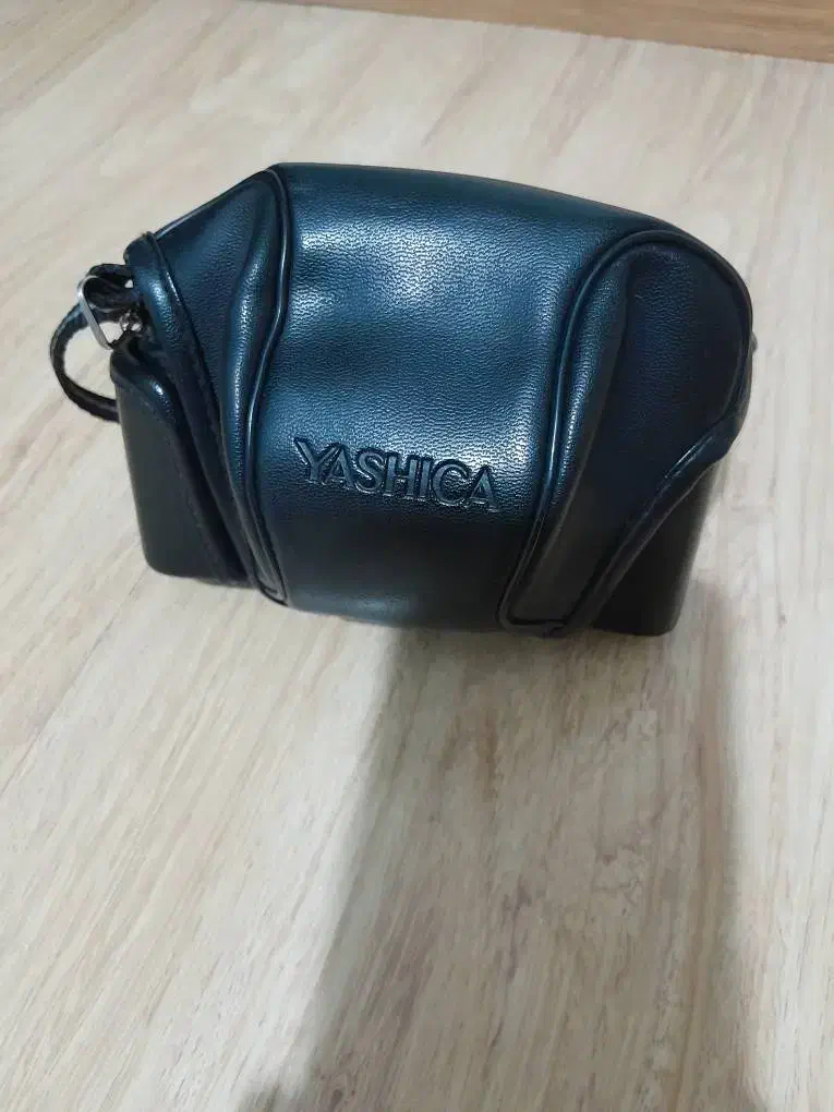 دوربین یاشیکا اصل قدیمی|دوربین عکاسی و فیلمبرداری|کرج, عظیمیه|دیوار