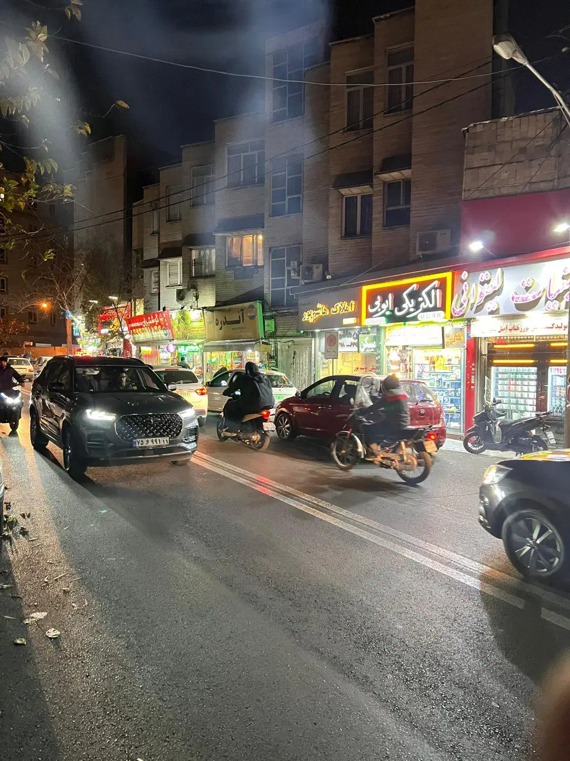 فروش سرقفلی مغازه ۲۰متری همایونشهر جنوبی|فروش مغازه و غرفه|تهران, حبیب الله|دیوار