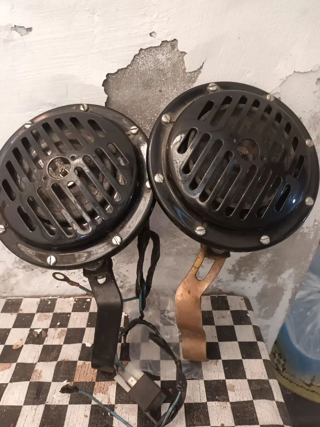 بوق ۱۱-۱۰ اصل سالم|قطعات یدکی و لوازم جانبی|لاهیجان, طالقانی|دیوار