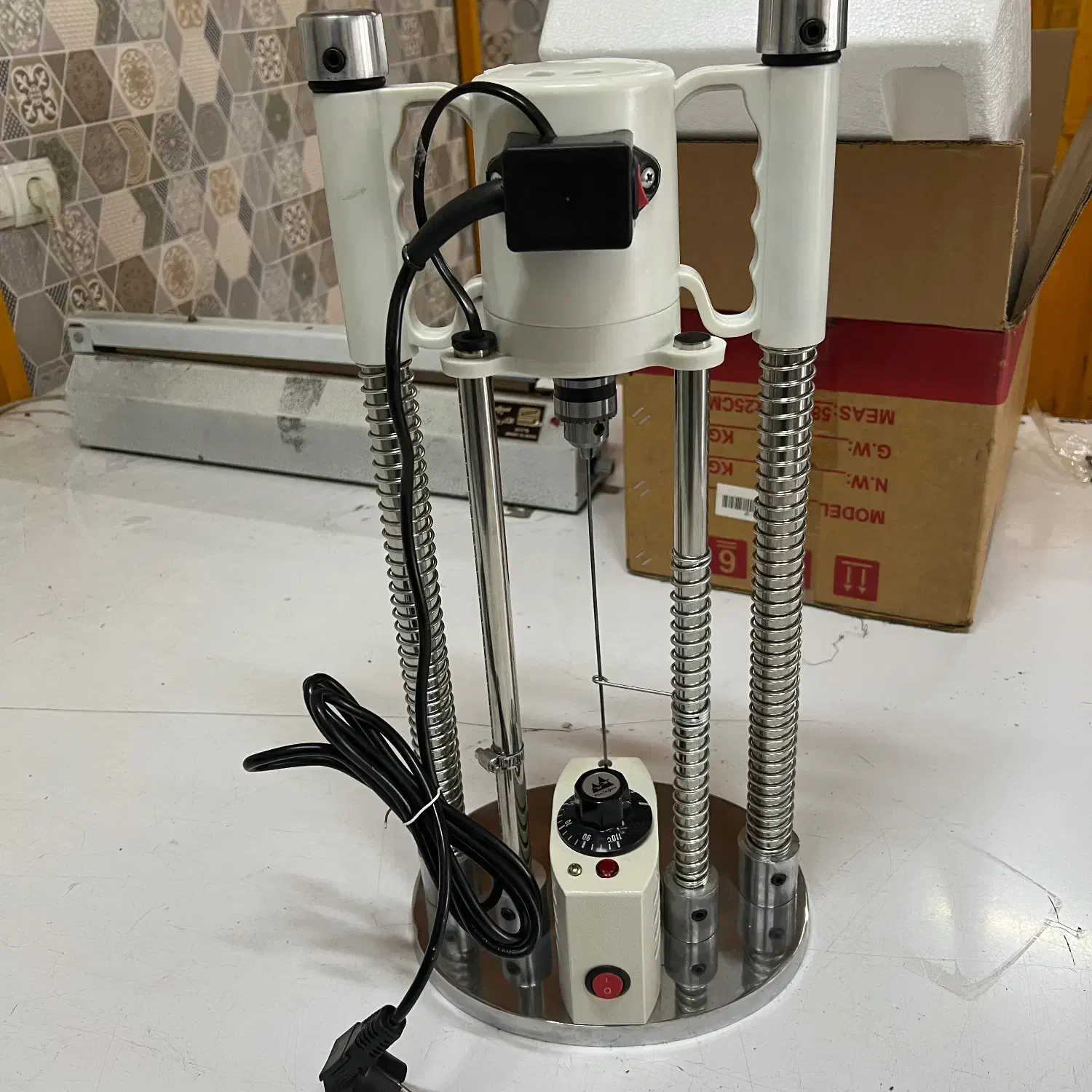 دستگاه سوراخ کن|سایر لوازم برقی|رباط‌کریم, نصیرشهر|دیوار