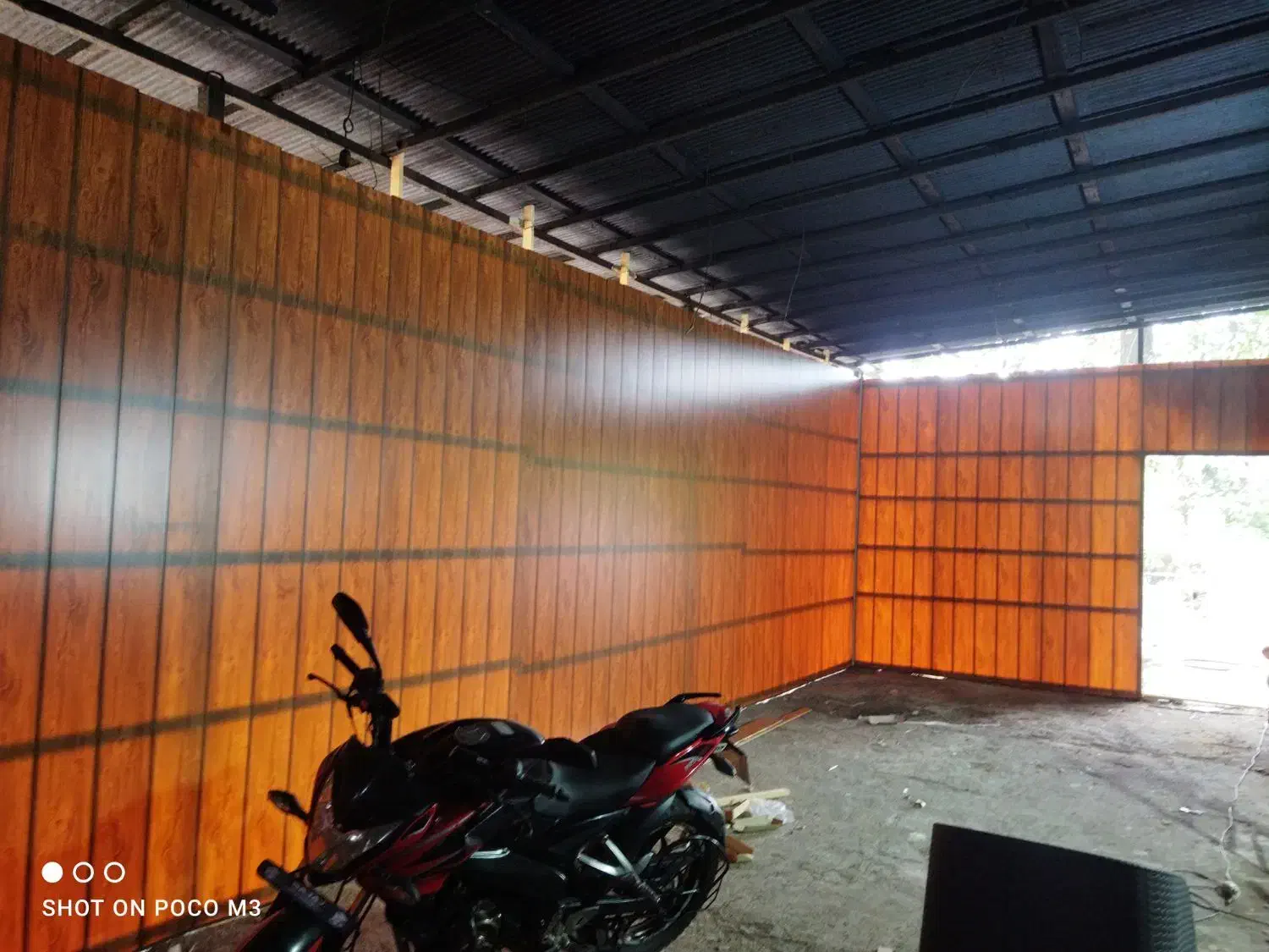 نجاری .سربندی .سقف کاذب .رابیتس ناودان.|خدمات پیشه و مهارت|لاهیجان, کوی زمانی|دیوار