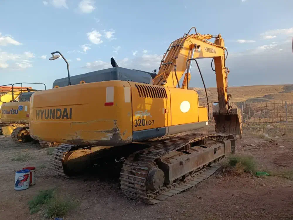 استخدام راننده  بیل  برا معدن|استخدام حمل و نقل|تبریز, |دیوار