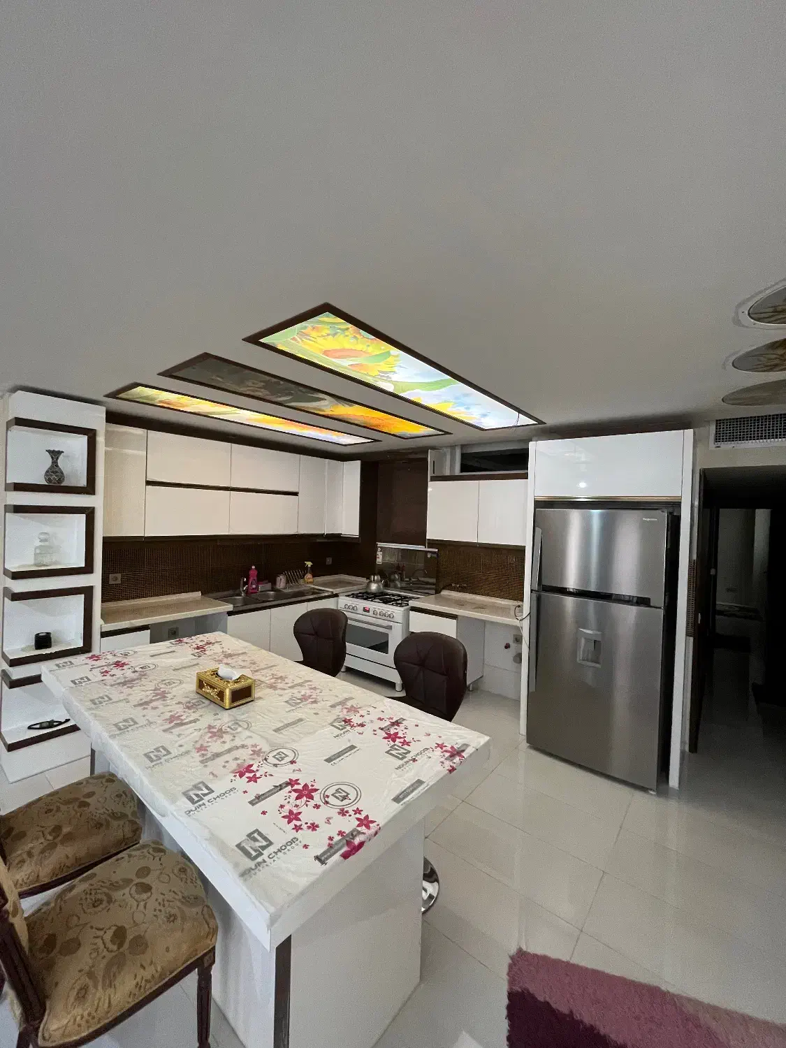 اجاره سوییت اپارتمان مبله ۳۳پل باپارکینگ مرکزشهر|اجارهٔ کوتاه‌مدت آپارتمان و سوئیت|اصفهان, جلفا|دیوار