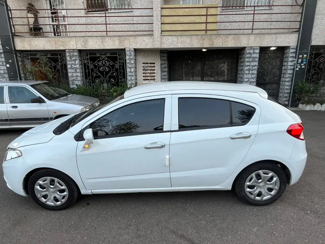 برلیانس220مدل 97سفید|خودرو سواری و وانت|لاهیجان, لاشیدان|دیوار