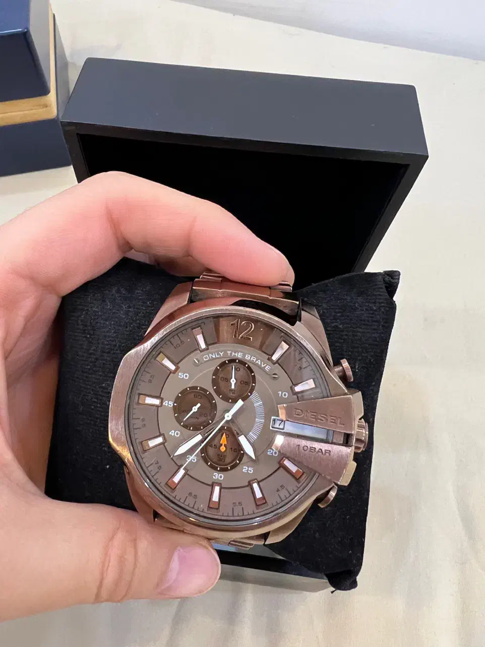 دیزل شاخدار رنگ نسکافه ای کمیاب|ساعت|رشت, دیانتی|دیوار