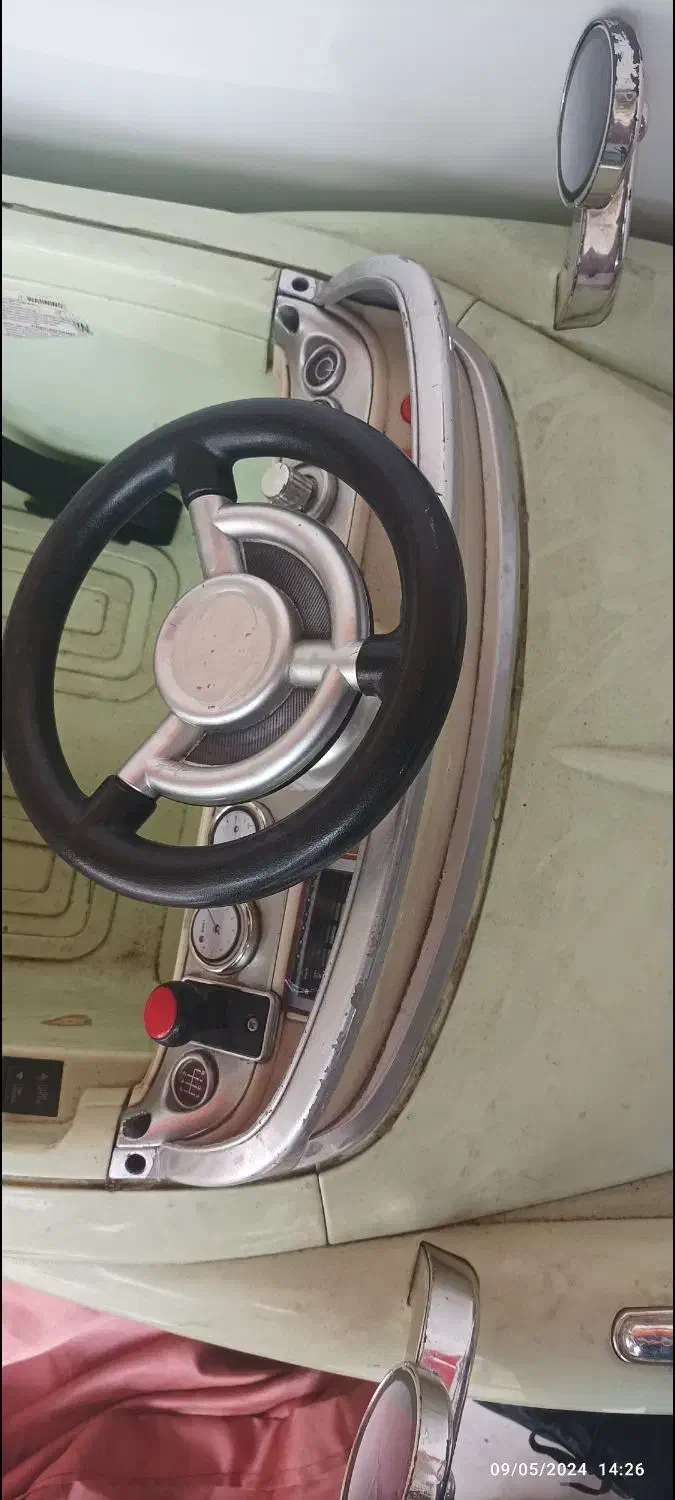 ماشین شارژی دوسرعته فروش فوری|اسباب‌بازی بچه|کرج, خرمدشت|دیوار