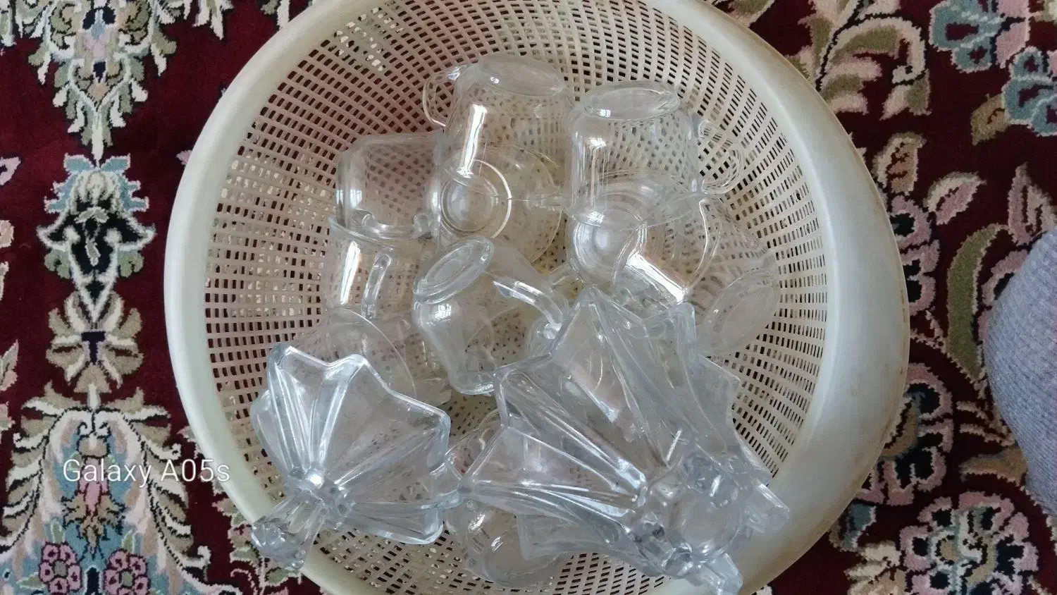 استکان و2عدیس بزرگ|ظروف سرو و پذیرایی|کرمان, |دیوار