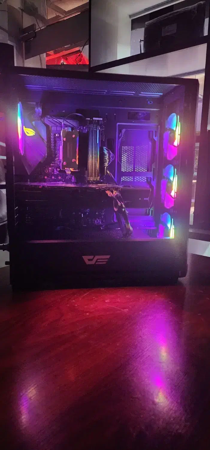 کیس گیمینگ با گرافیک ۱۶ گیگ|رایانه رومیزی|گرگان, |دیوار