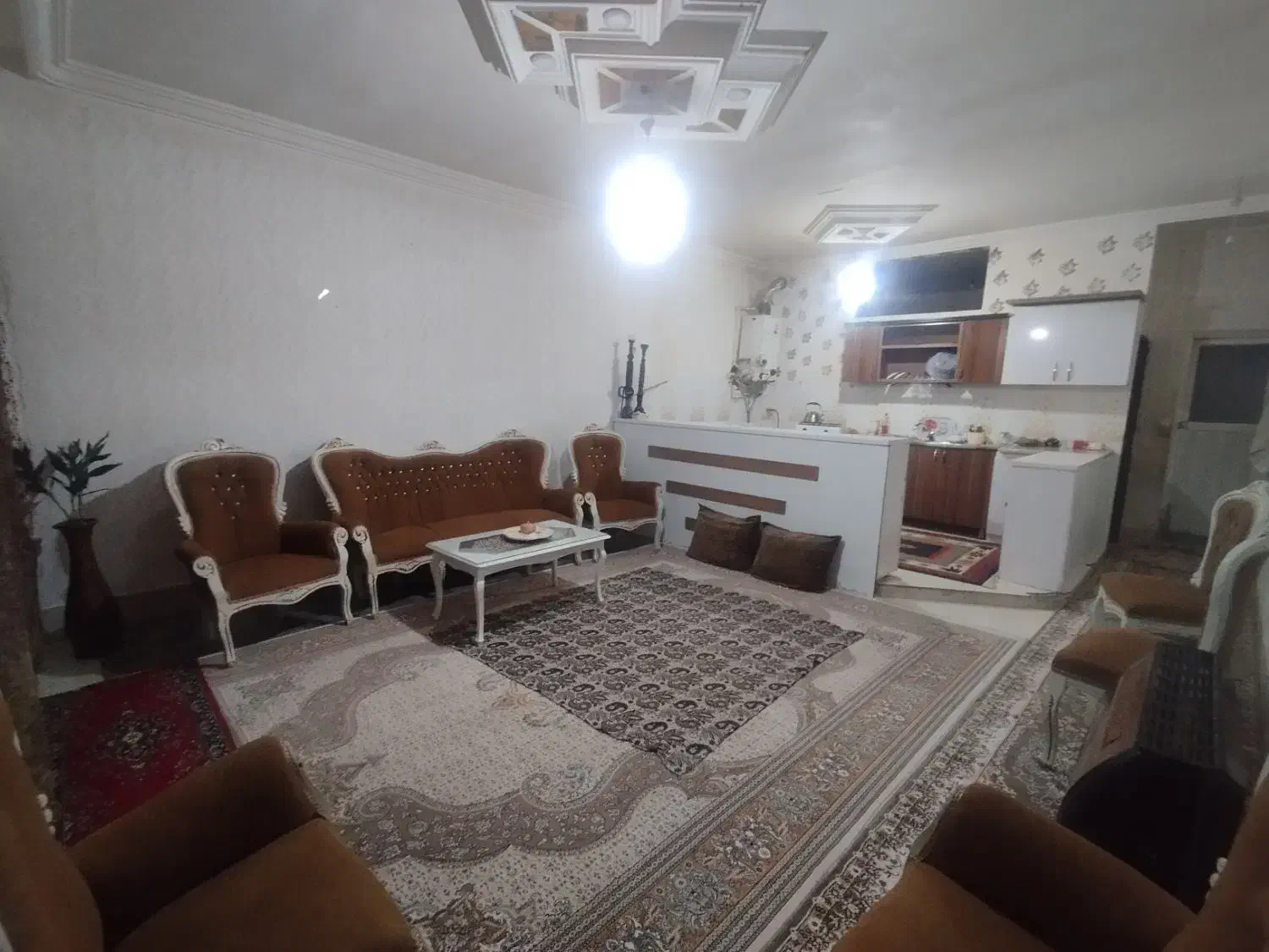 اجاره سوییت دربست روزانه و هفتگی قیمت مناسب|اجارهٔ کوتاه‌مدت آپارتمان و سوئیت|مشهد, کشف|دیوار