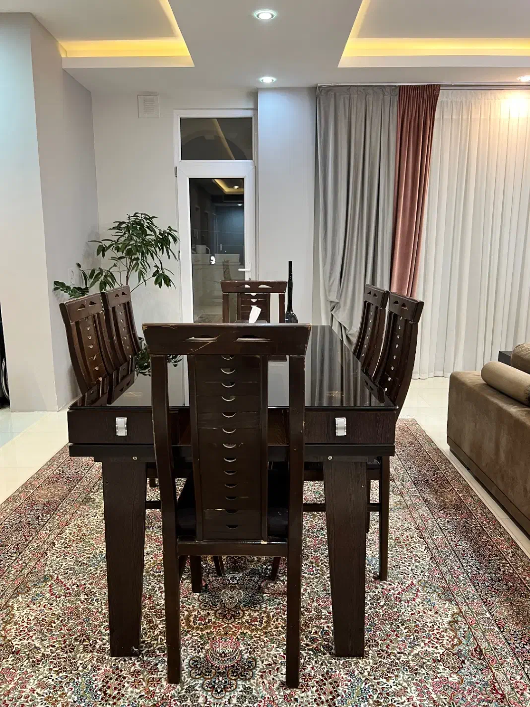 میز ناهار خوری ۶ نفره|میز و صندلی غذاخوری|سیرجان, |دیوار