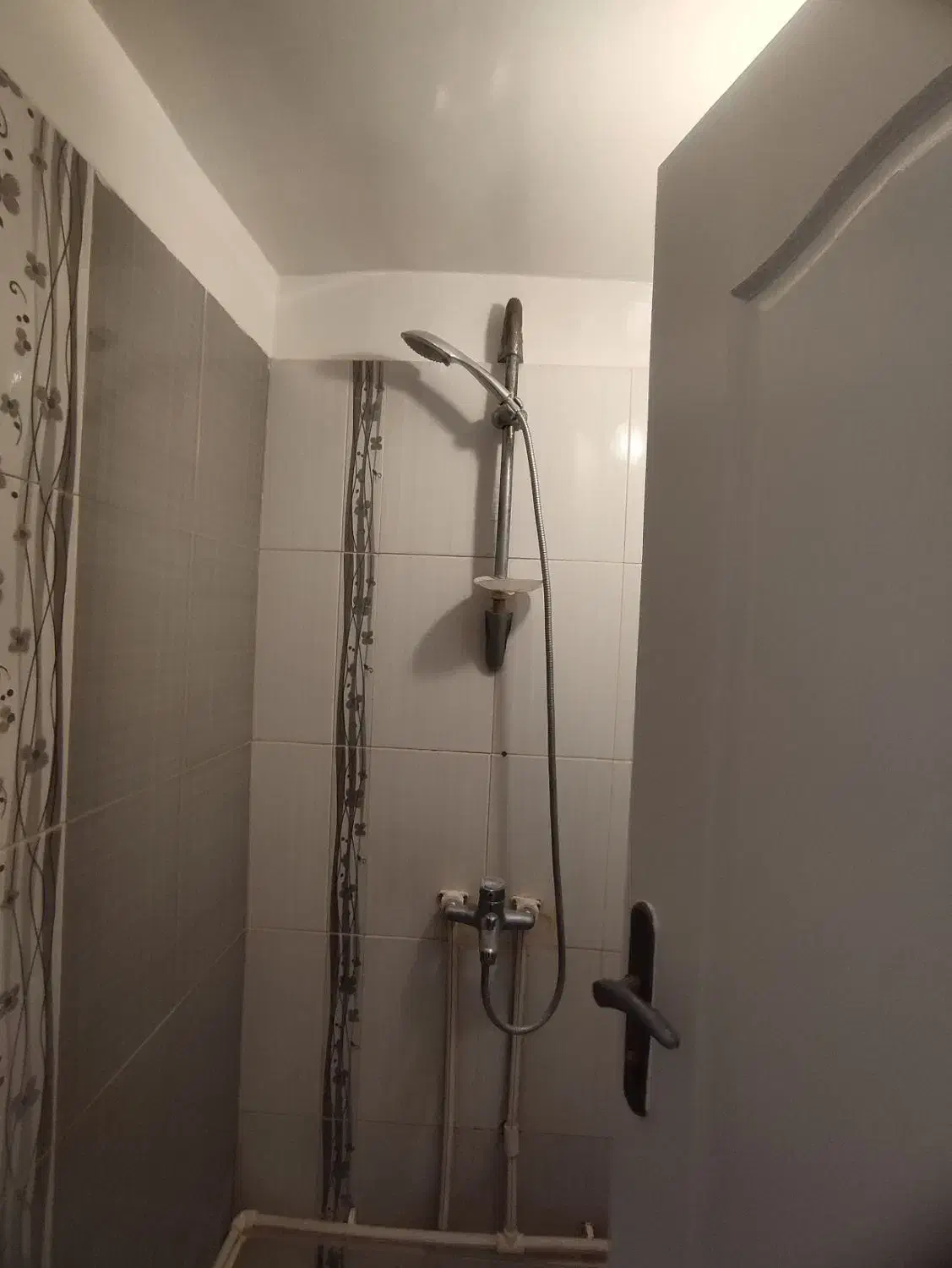 تهرانپارس املاک 64 متر /دو خواب /فول/ تخلیه