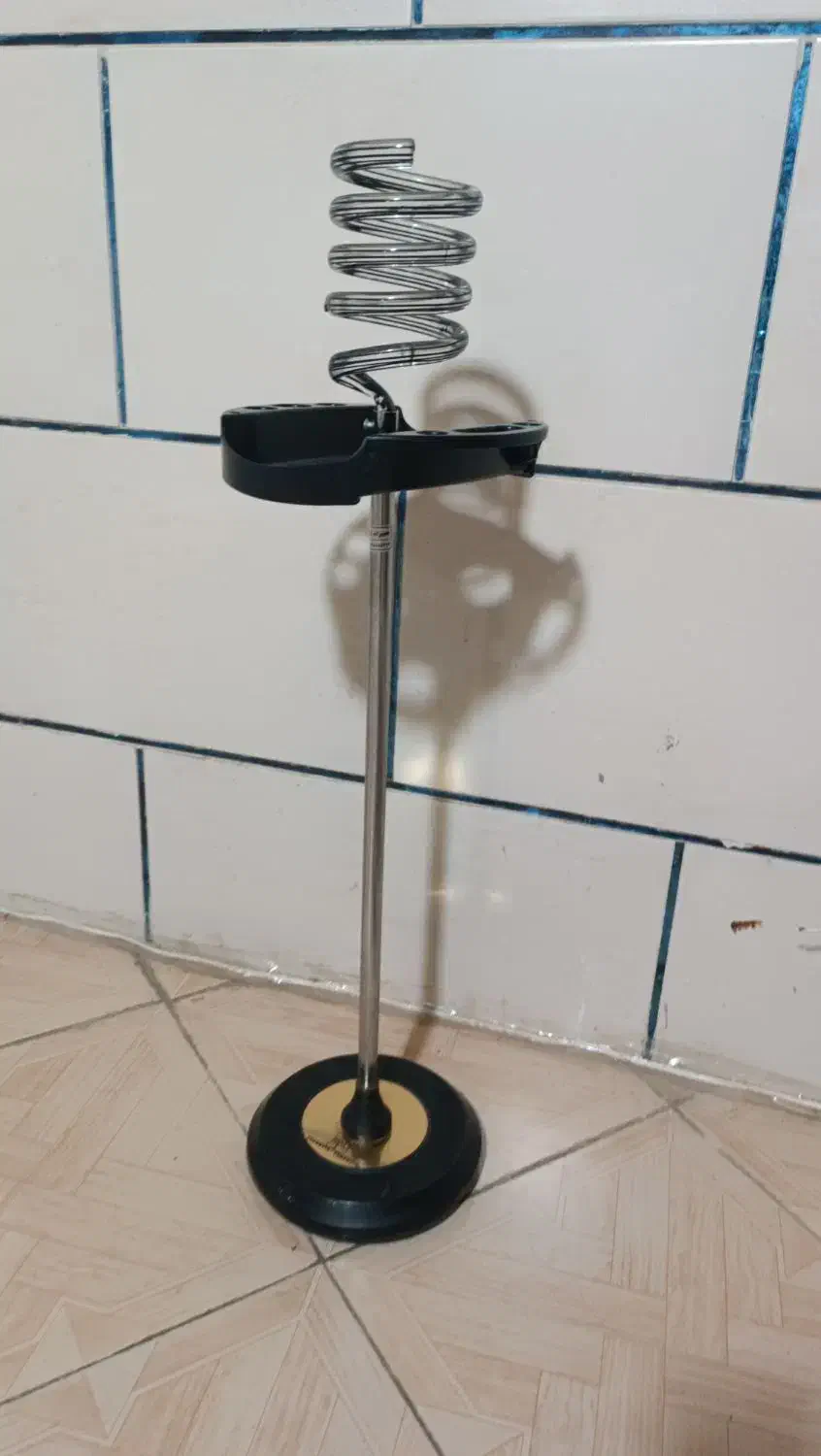 صندلی در حد نو|زیورآلات و اکسسوری|ساری, |دیوار