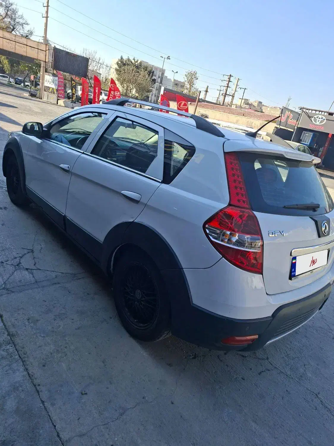 اچ سی کراس|خودرو سواری و وانت|کرج, گلشهر|دیوار