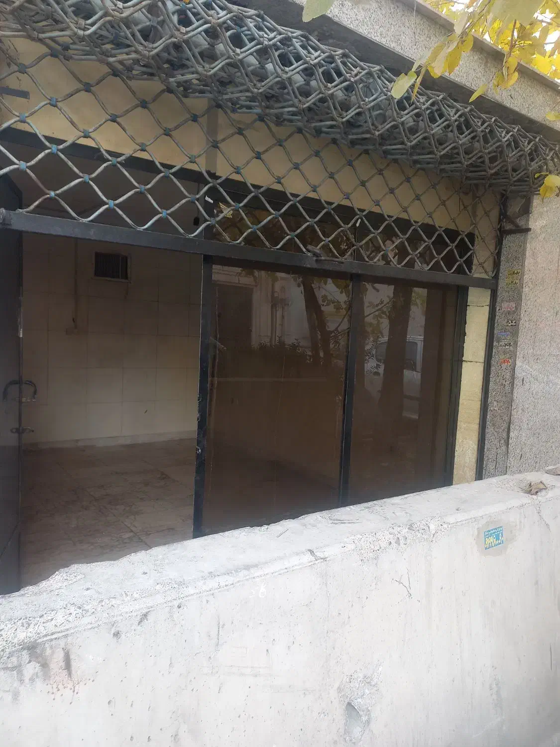 مغازه ۱۵ متری|اجارهٔ مغازه و غرفه|تهران, هروی|دیوار