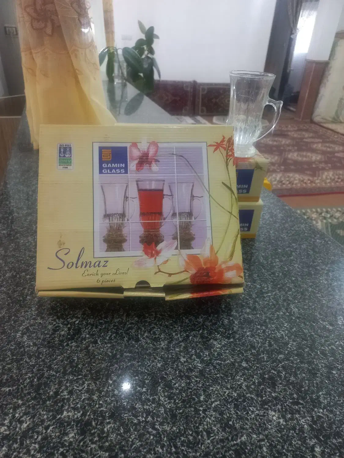 سه دست استکان کمر باریک نو وآک|ظروف سرو و پذیرایی|شاهین دژ, |دیوار