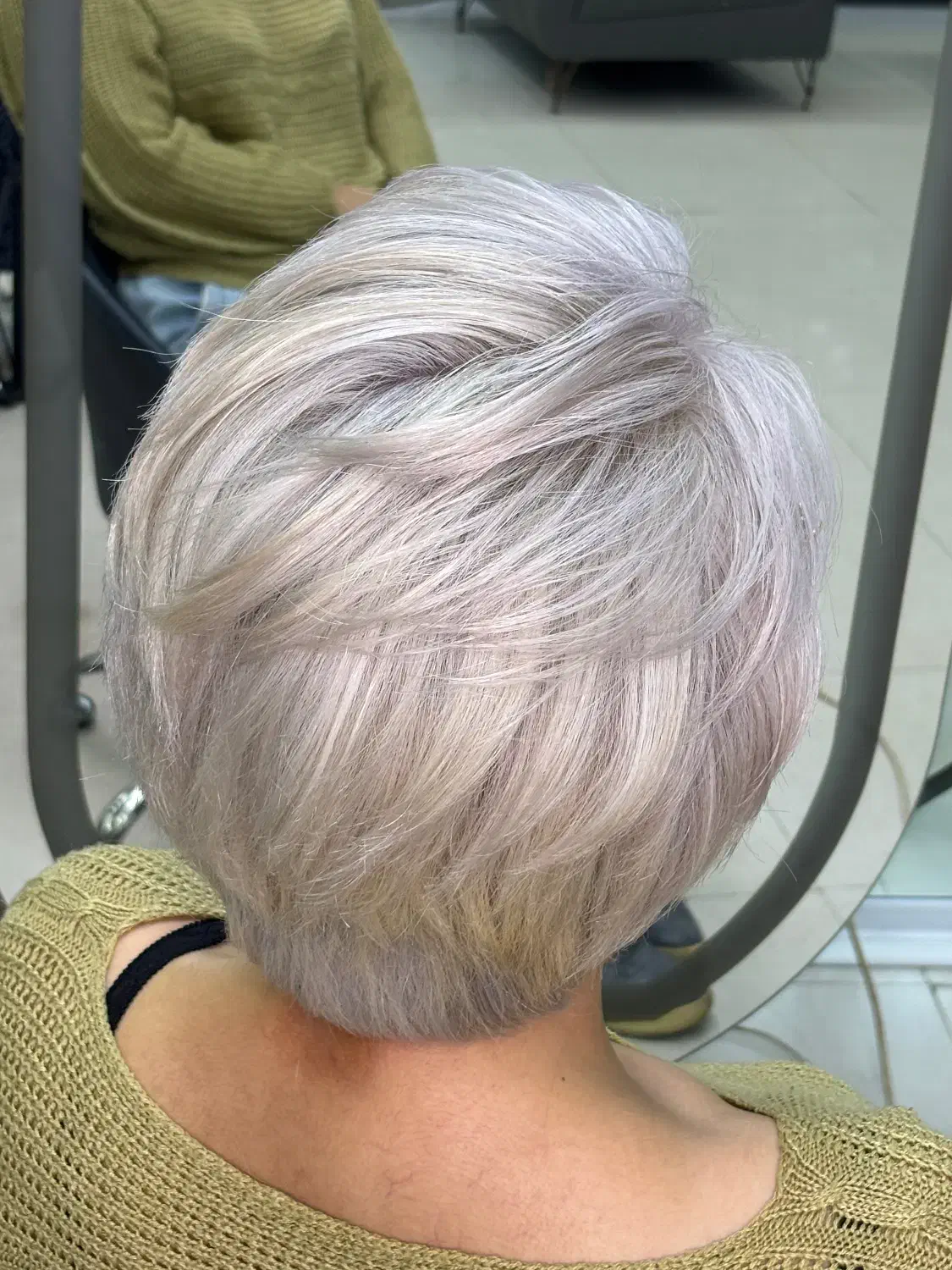 آموزش رنگ‌ ولایت با بهترین متریال تضمینی|خدمات آموزشی|رشت, معلم|دیوار