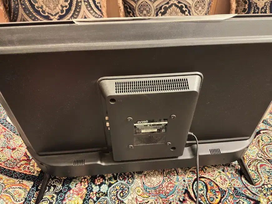 تلوزیون ۳۲ اینچ برند evvoli|تلویزیون و پروژکتور|بندرعباس, |دیوار