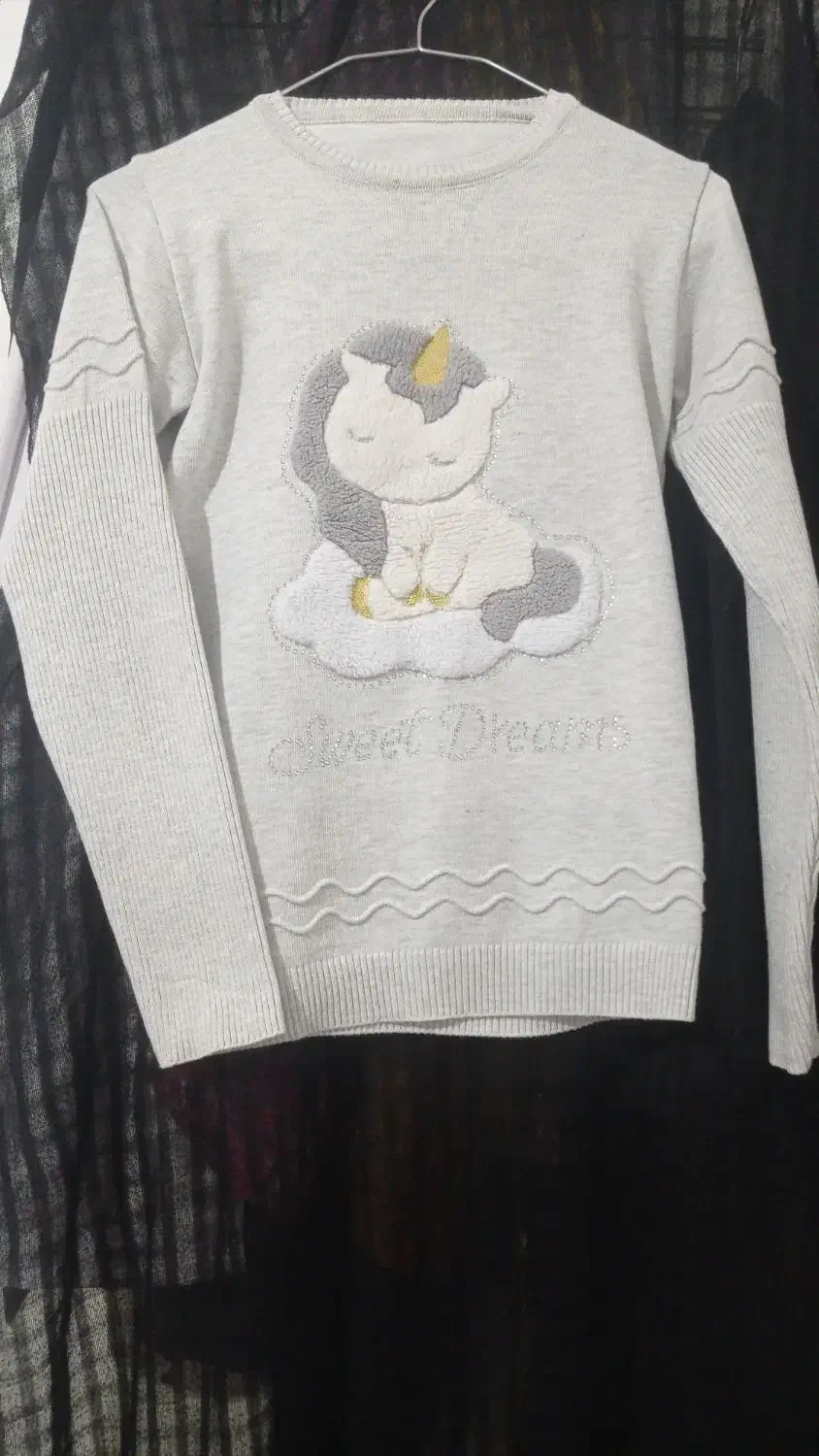 پنج تا لباس بافت|لباس|دامغان, |دیوار