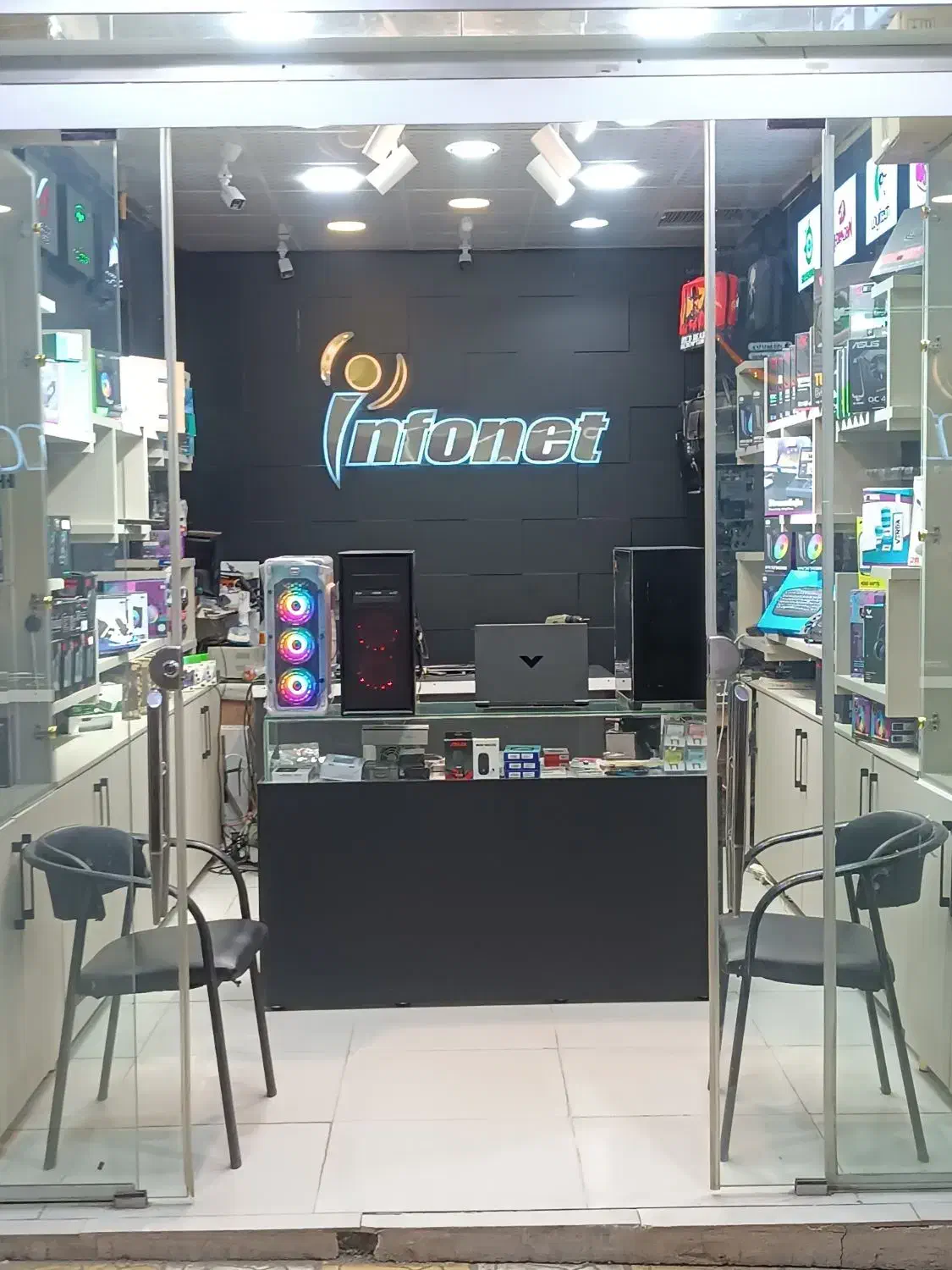 کامپیوتر گیمینگ حرفهای قدرت سرعت و تجربه بینظیر|رایانه رومیزی|خرمآباد, |دیوار