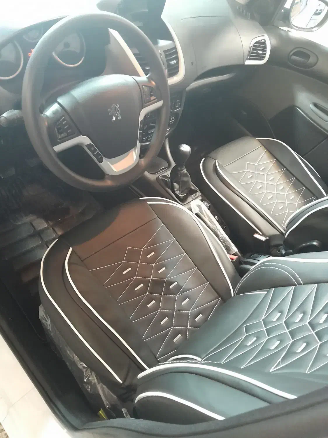 ۲۰۷ خشک|خودرو سواری و وانت|رشت, جانبازان|دیوار