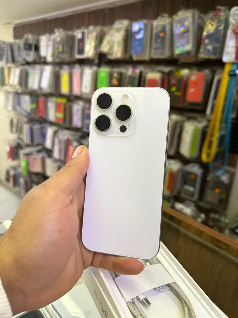 16 pro 128 ch استثنایی|موبایل|کرج, مهرویلا جنوبی|دیوار