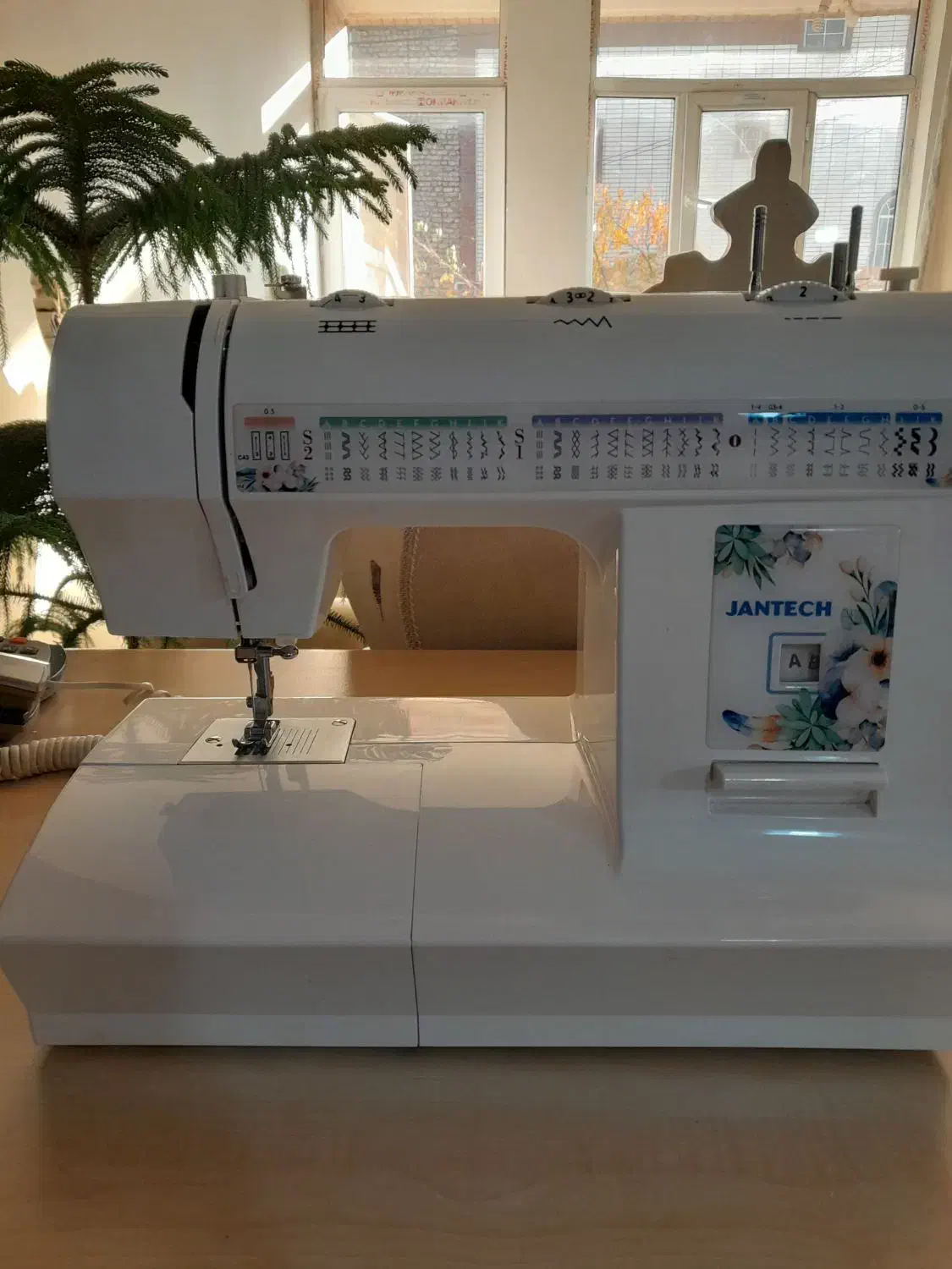 چرخ خیاطی جانتک|چرخ خیاطی و ریسندگی|لنجان, |دیوار