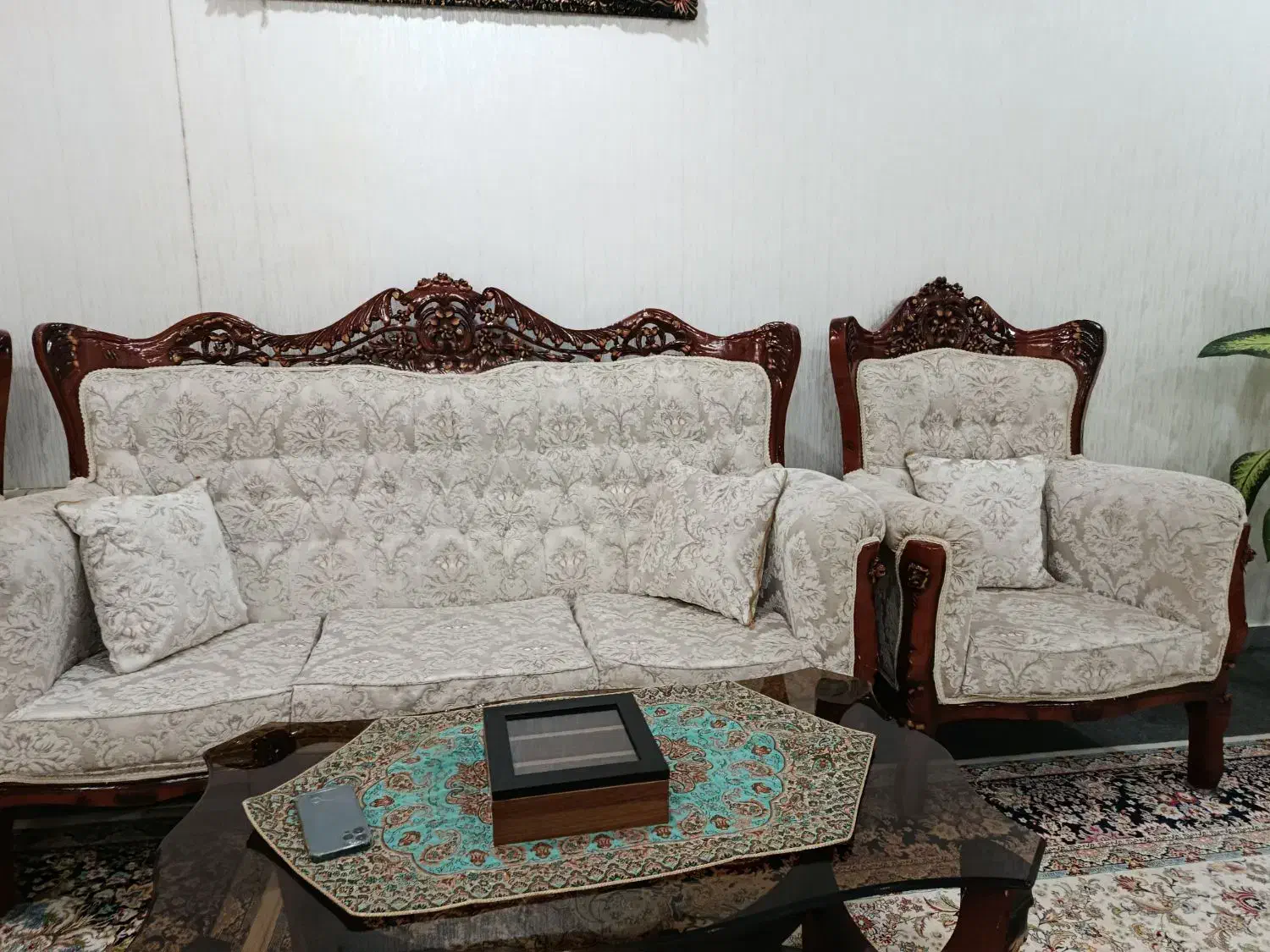 مبل سلطنتی 9نفره|مبلمان خانگی و میز عسلی|مریوان, |دیوار