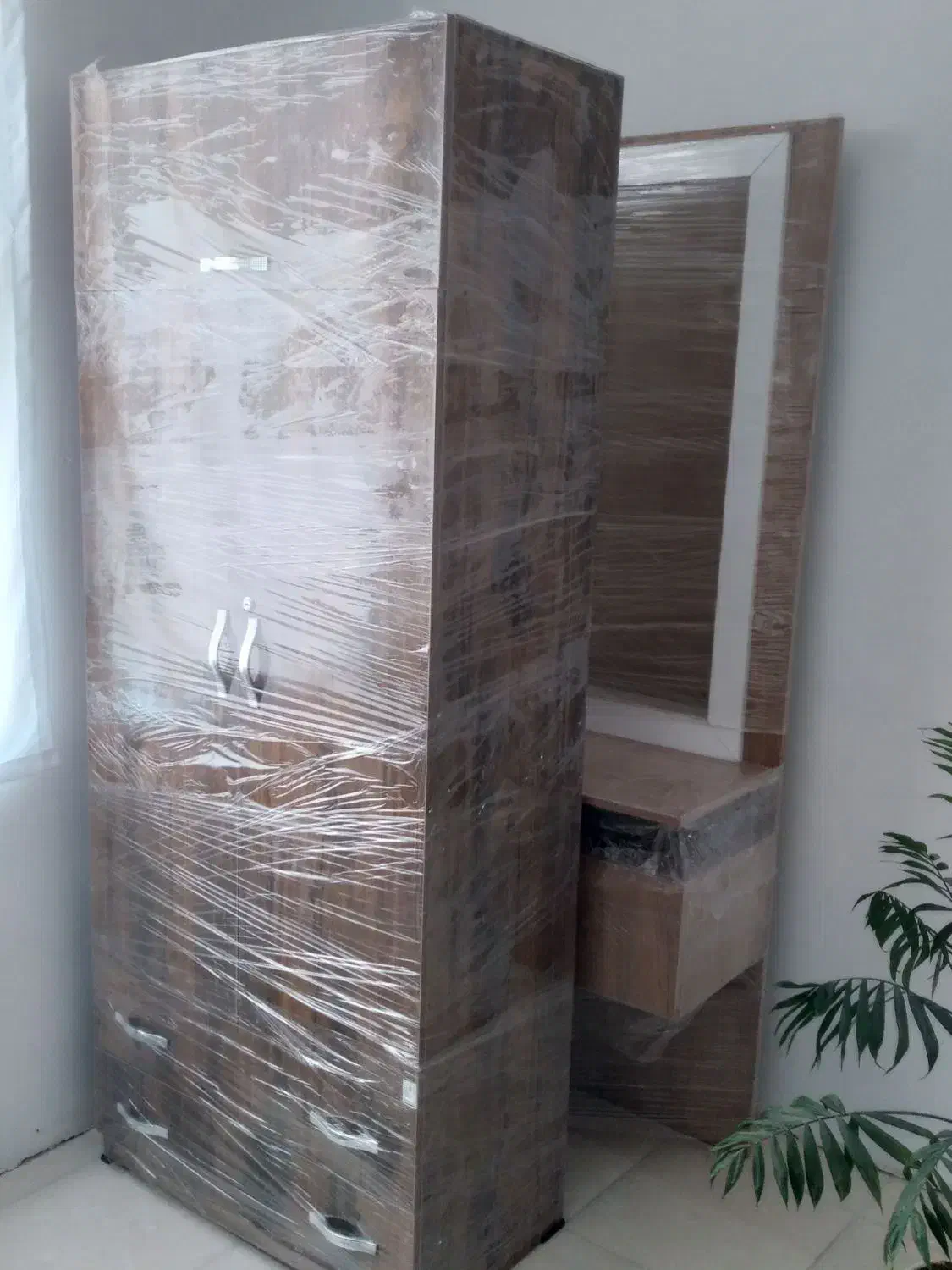 فروش کمد نو|بوفه، ویترین، کنسول|گناباد, |دیوار