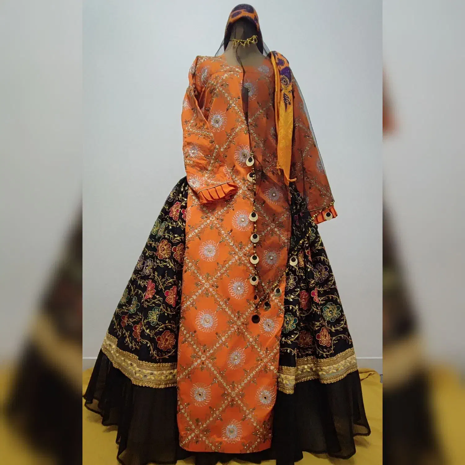 فروش لباس محلی|لباس|صدرا-فارس, فاز ۱|دیوار