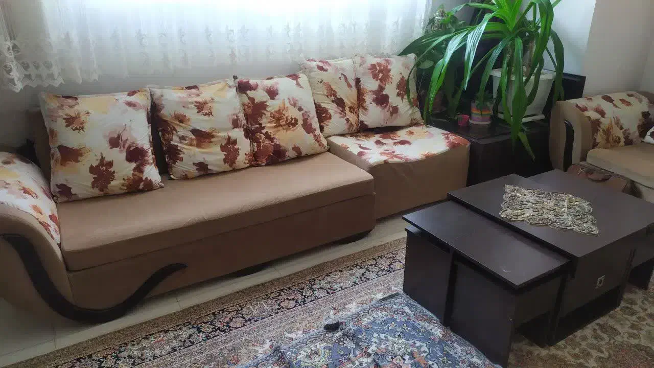 مبلمان راحتی۸ نفره فروش فوری|مبلمان خانگی و میز عسلی|اصفهان, سرچشمه|دیوار