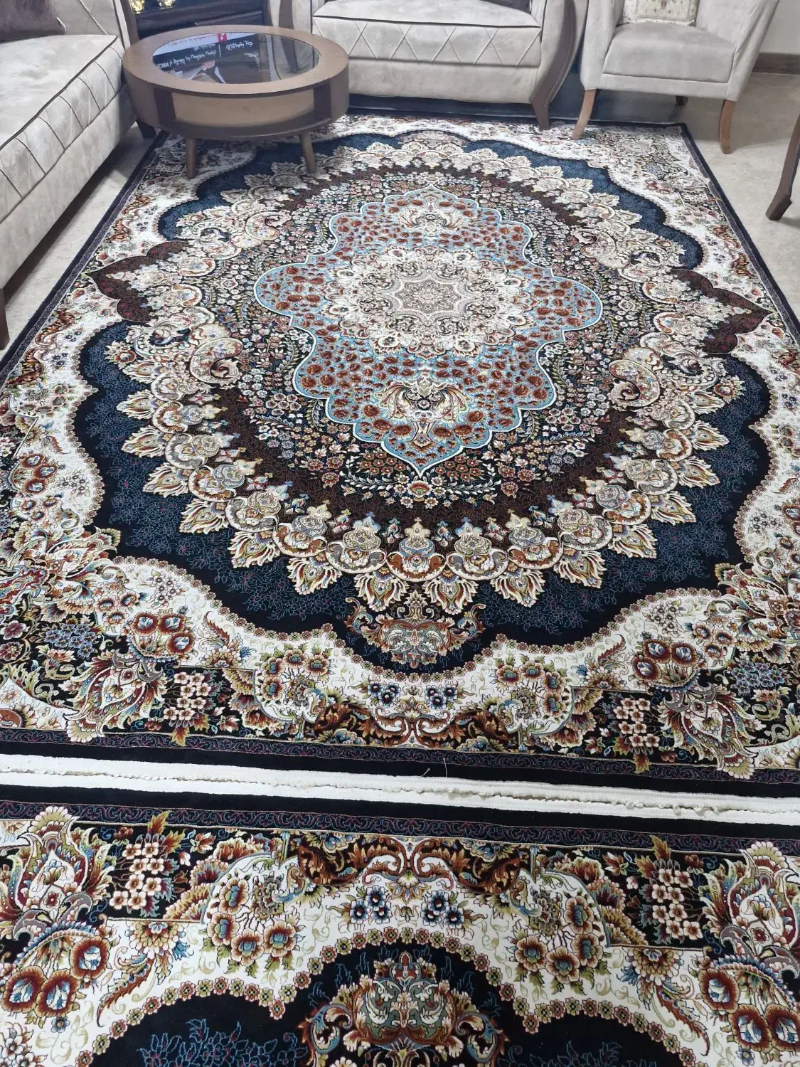 دو عدد فرش ۹ متری|فرش|رشت, کوی حسینی|دیوار