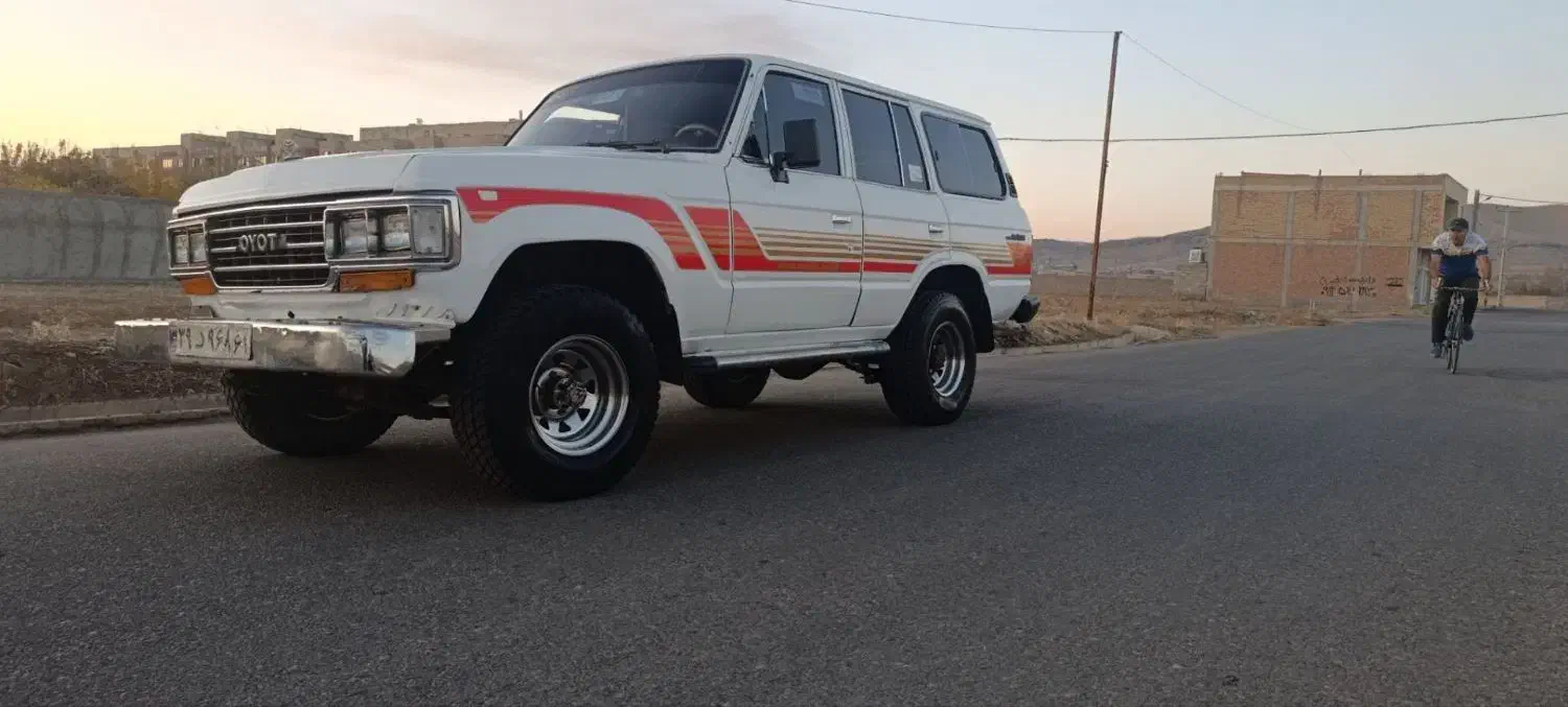 تویوتا استیشن|خودرو سواری و وانت|شاهین دژ, |دیوار