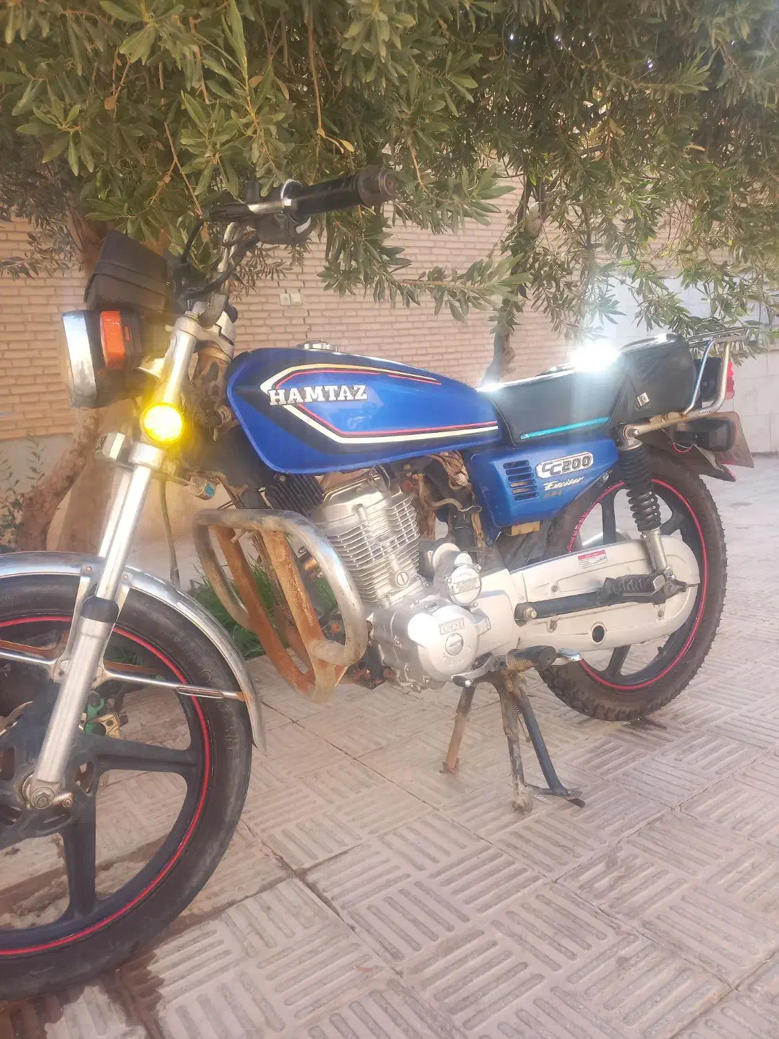 موتور سیکلت همتاز۲۰۰سی سی|موتورسیکلت|یزد, |دیوار
