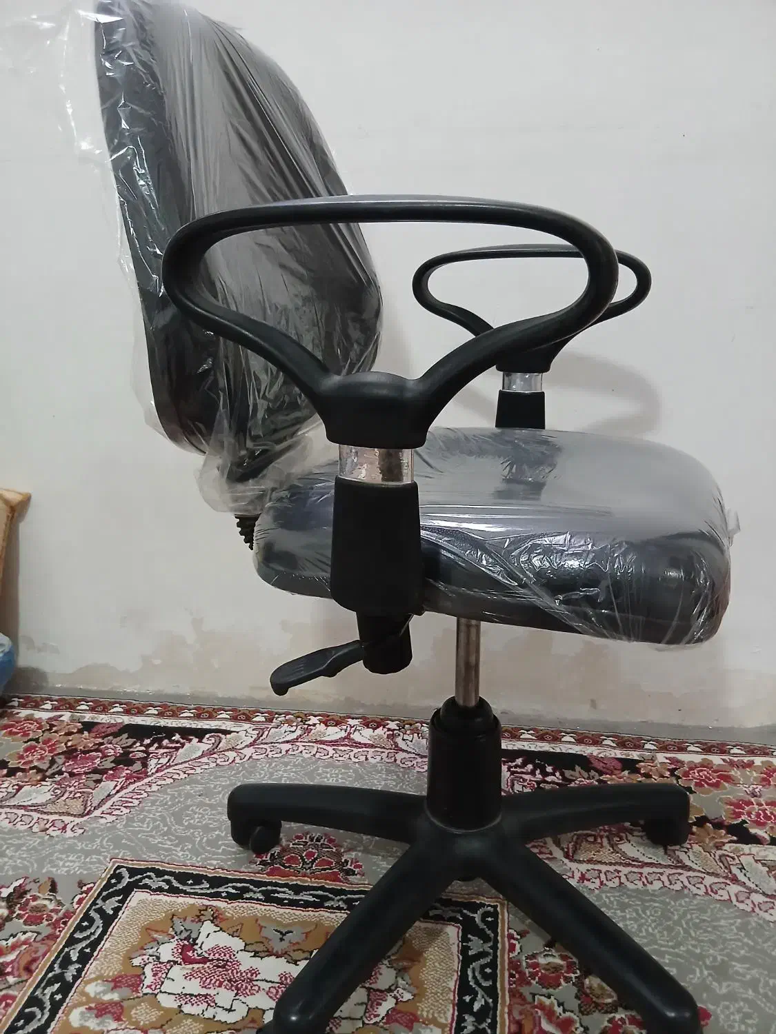 صندلی|مبلمان اداری|مشهد, سمزقند|دیوار