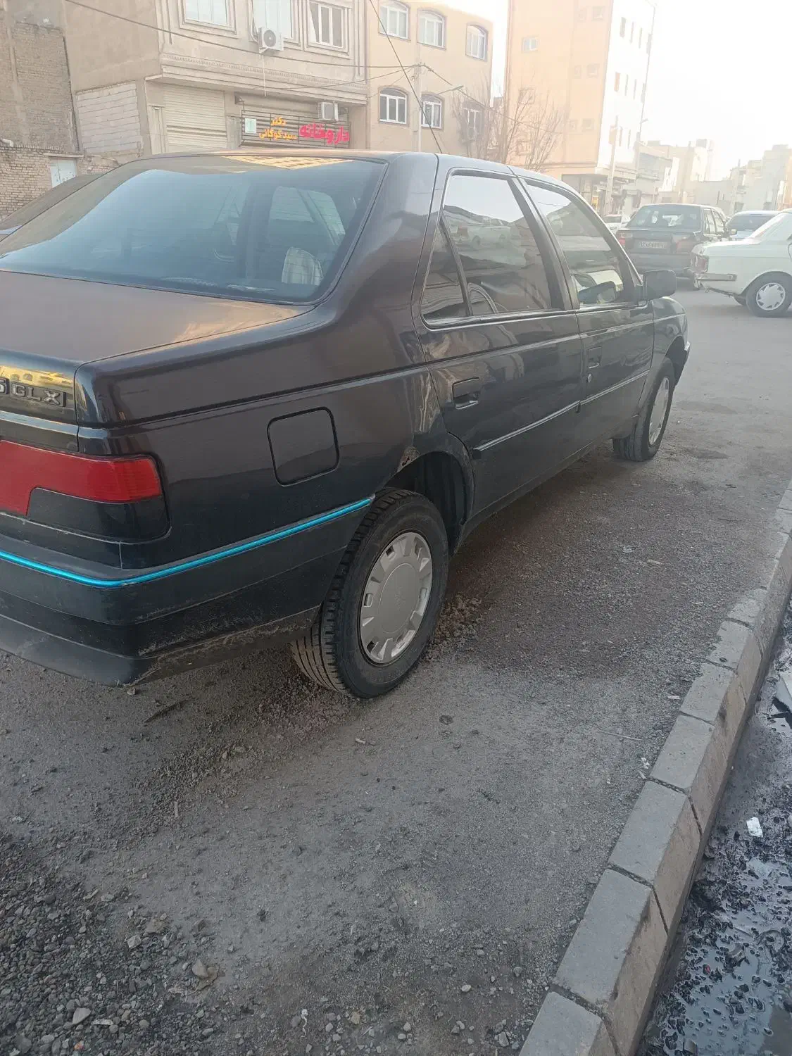 پژو 405 مشکی|خودرو سواری و وانت|تبریز, |دیوار