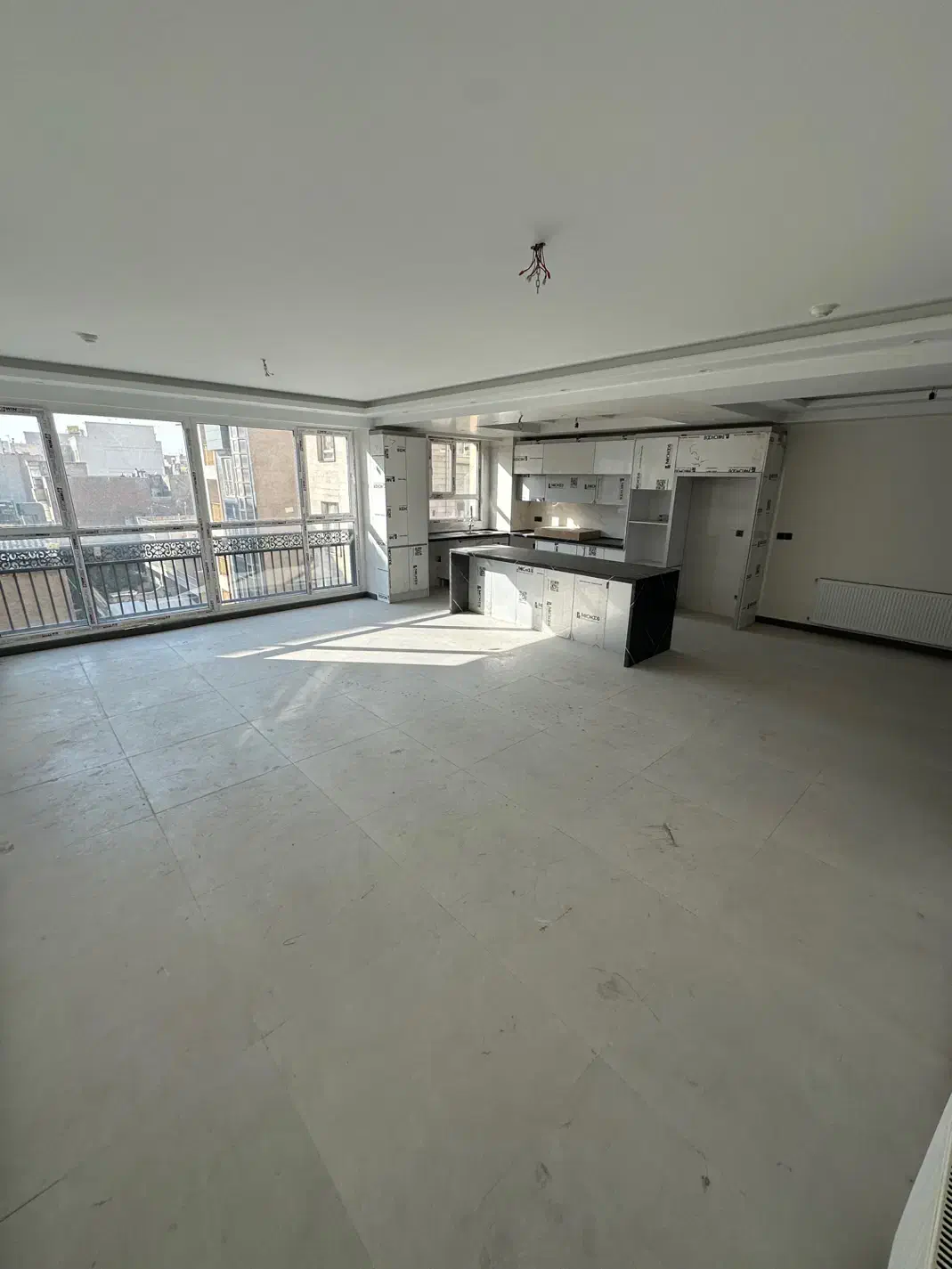 ۱۲۰ متر ، ۳ خواب ، کلید نخورده ، فول|فروش آپارتمان|تهران, جیحون|دیوار