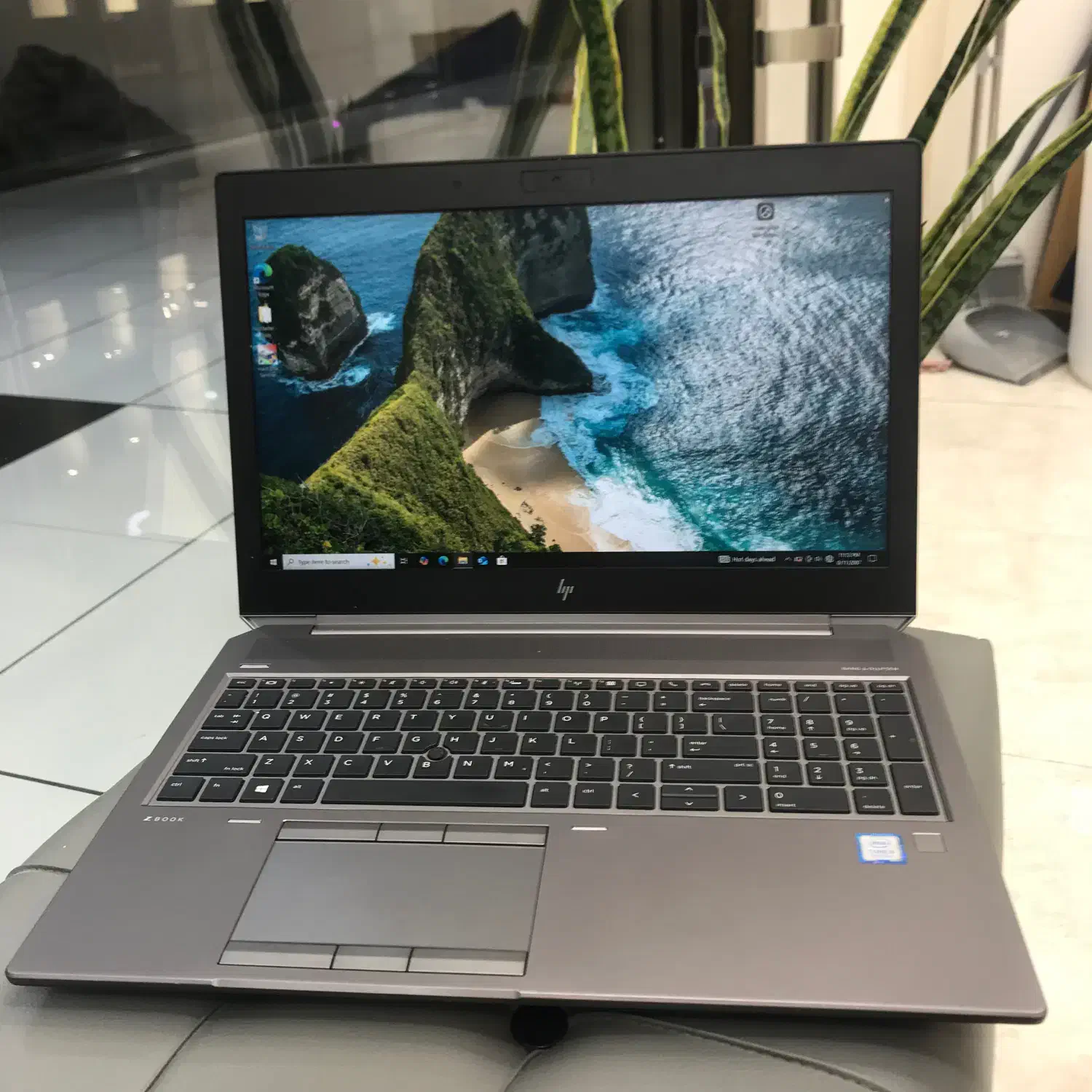 لپتاپ HP ZBOOK G5 نسل ۸ حافظه ۵۱۲ رم ۱۶|رایانه همراه|شیراز, عفیف‌آباد|دیوار