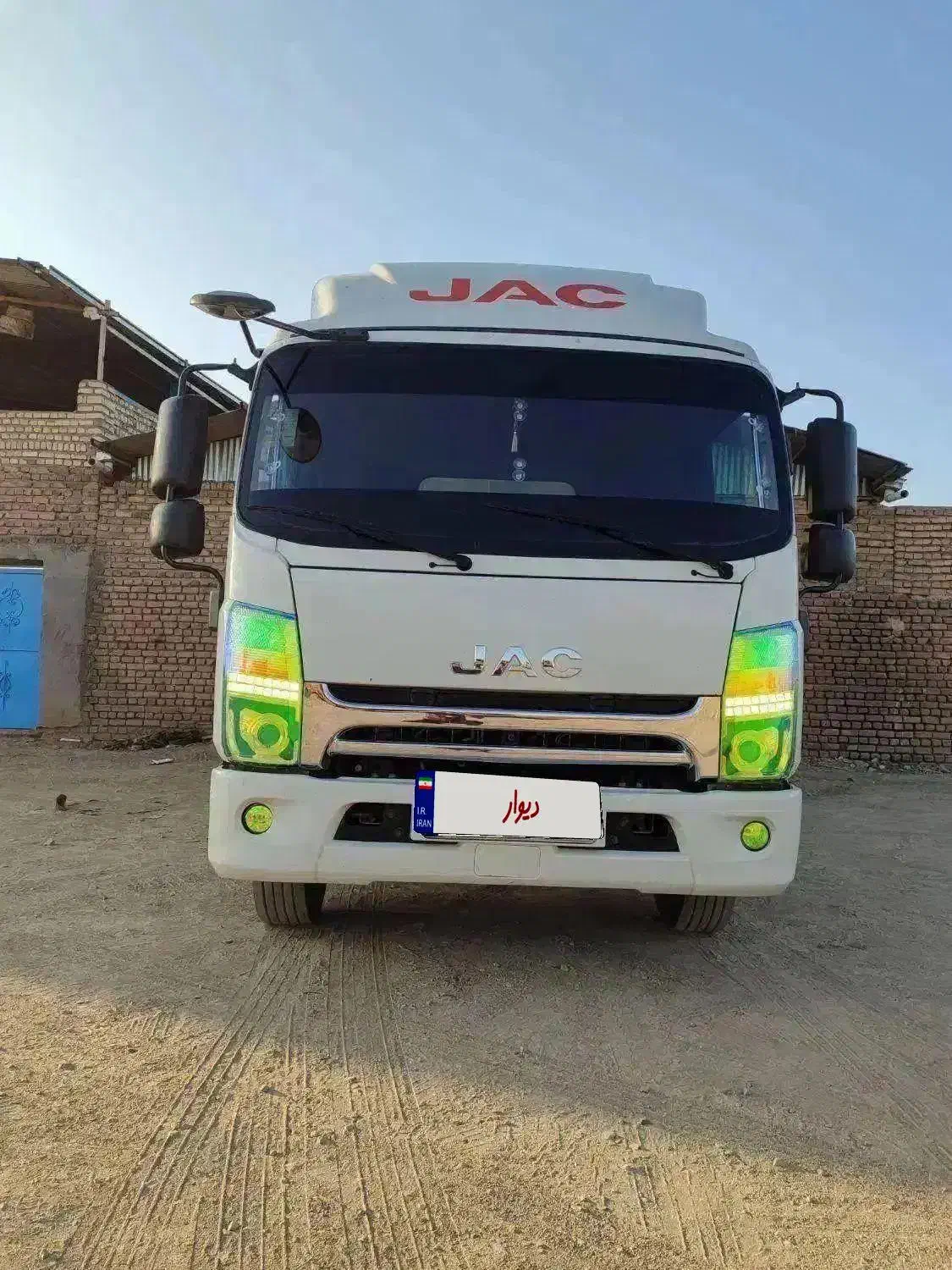 جک باری 8ونیم تن آخر 1401|خودرو سنگین|کاشمر, |دیوار