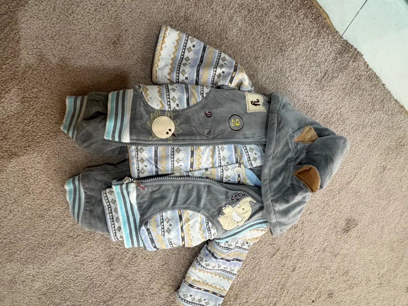 لباس نو و سالم|کفش و لباس بچه|مشهد, الهیه|دیوار