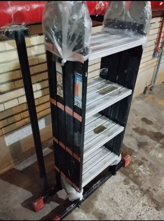 نردبان|ابزارآلات|باسمنج, |دیوار